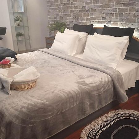Lovely Cozy Apartment In The Entrance Of Nicosia Aglantzia ภายนอก รูปภาพ