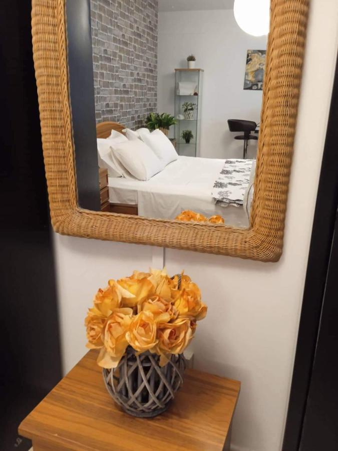 Lovely Cozy Apartment In The Entrance Of Nicosia Aglantzia ภายนอก รูปภาพ