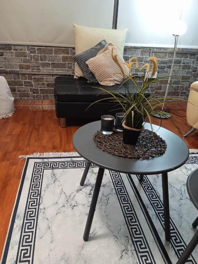 Lovely Cozy Apartment In The Entrance Of Nicosia Aglantzia ภายนอก รูปภาพ