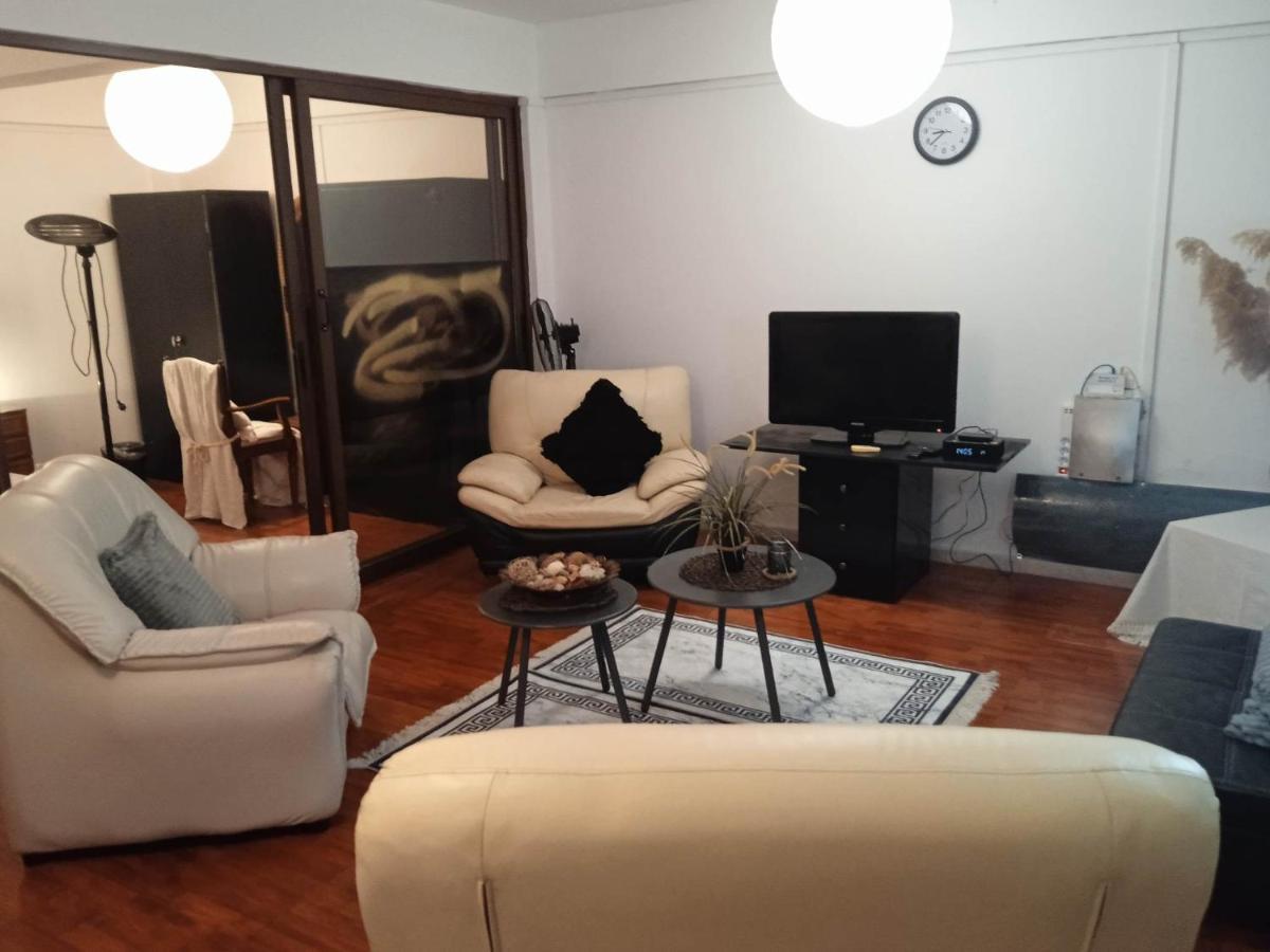 Lovely Cozy Apartment In The Entrance Of Nicosia Aglantzia ภายนอก รูปภาพ